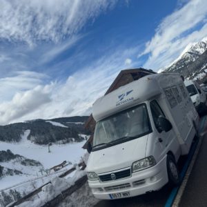 AUTOCARAVANA PERFILADA AUTOSTAR 448