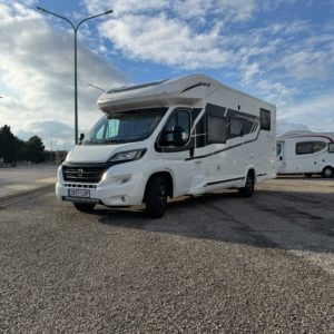 AUTOCARAVANA BENIMAR MILEO 263 DESING