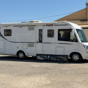 AUTOCARAVANA PILOTE G740